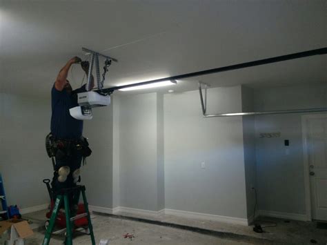 Garage door repair sacramento - When it comes to replacement products, Sac's Garage Door Repair only uses the finest options available in the industry, ensuring reliable sales and unmatched ...